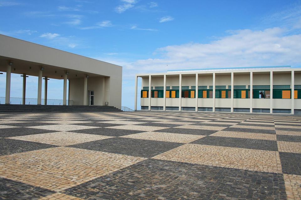 Ponta do Pargo - Centro de Saúde e Segurança Social