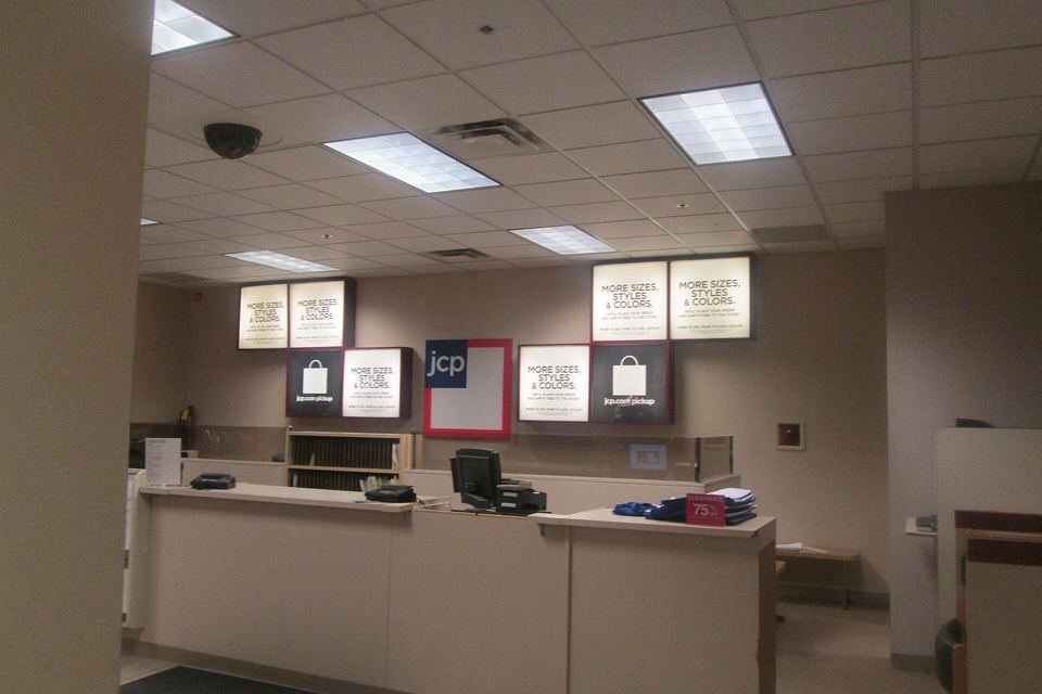 Customer Service Desk