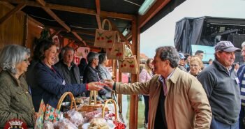Valpaços: II Festa da Cereja de Argeriz resistiu à chuva com sucesso