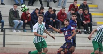 Fotos:-Nacional Juvenis: GD Chaves 0-2 Rio Ave